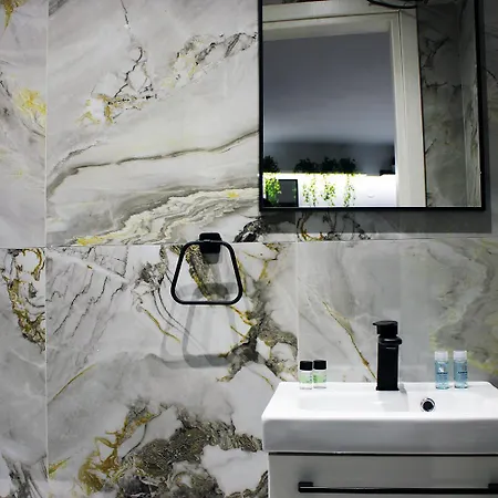 Flumen House - - Appartement