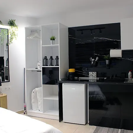 Flumen House - - Appartement